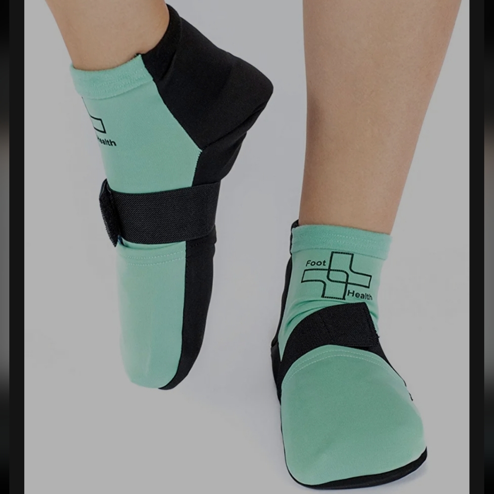 Hot /Cold Therapy Socks size S/M